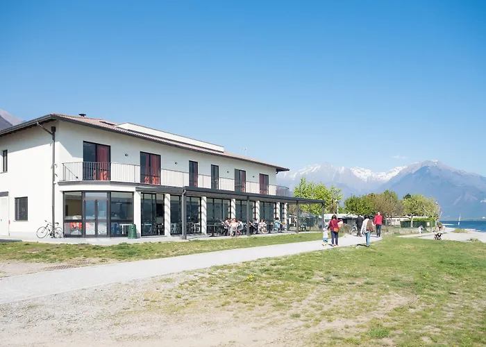 Hostel Lake Como Beach Hostel Domaso