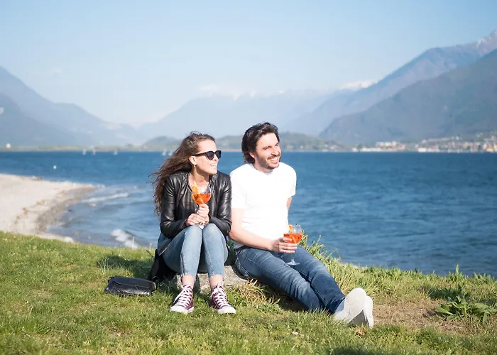 Lake Como Beach Hostel Ostello