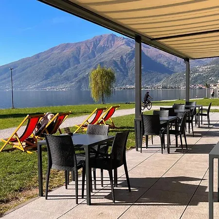 Hostel Lake Como Beach Hostel *