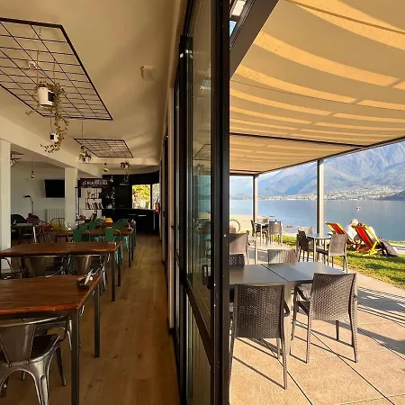 Lake Como Beach Hostel 도마소