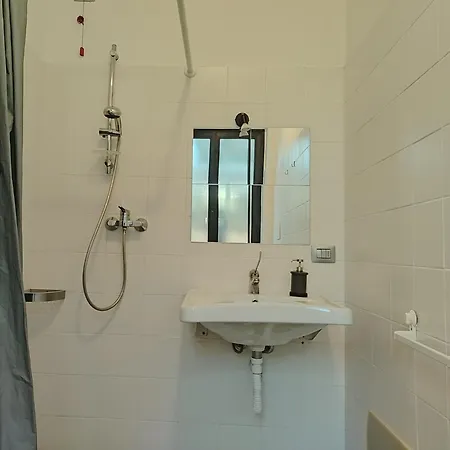 호스텔 Lake Como Beach Hostel 도마소