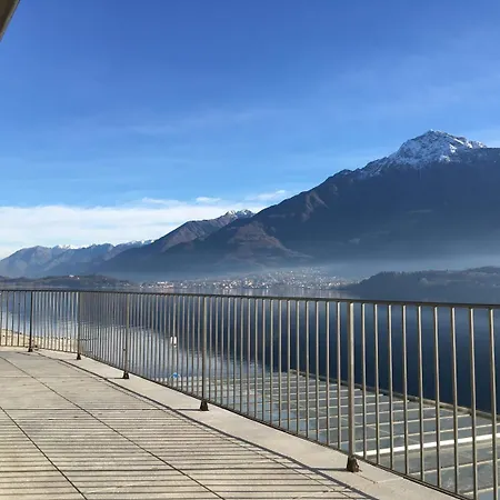 호스텔 Lake Como Beach Hostel