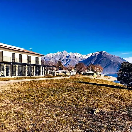 호스텔 Lake Como Beach Hostel