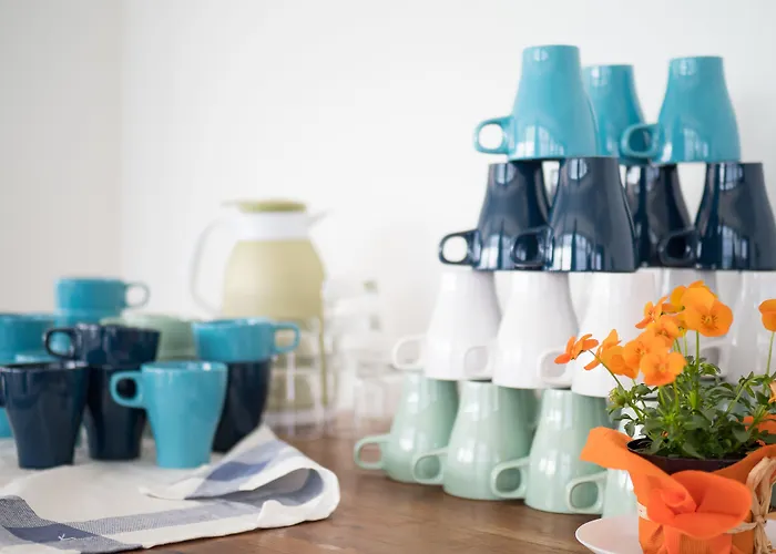 Lake Como Beach Hostel Хостел Домазо