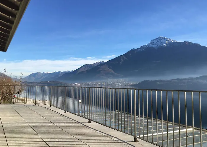 Хостел Lake Como Beach Hostel