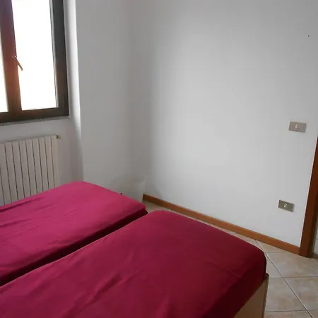 Lake Como Beach Hostel