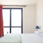 Lake Como Beach Hostel *