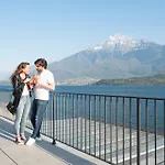 Lake Como Beach Hostel *