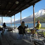 Hostel Lake Como Beach Hostel